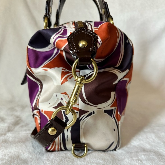 COACH ASHLEY SATCHEL WITH SHOULDER STRAP - Picture 5 of 12